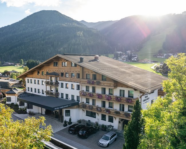 4 Sterne Hotel Forellenhof in Flachau in Top-Lage